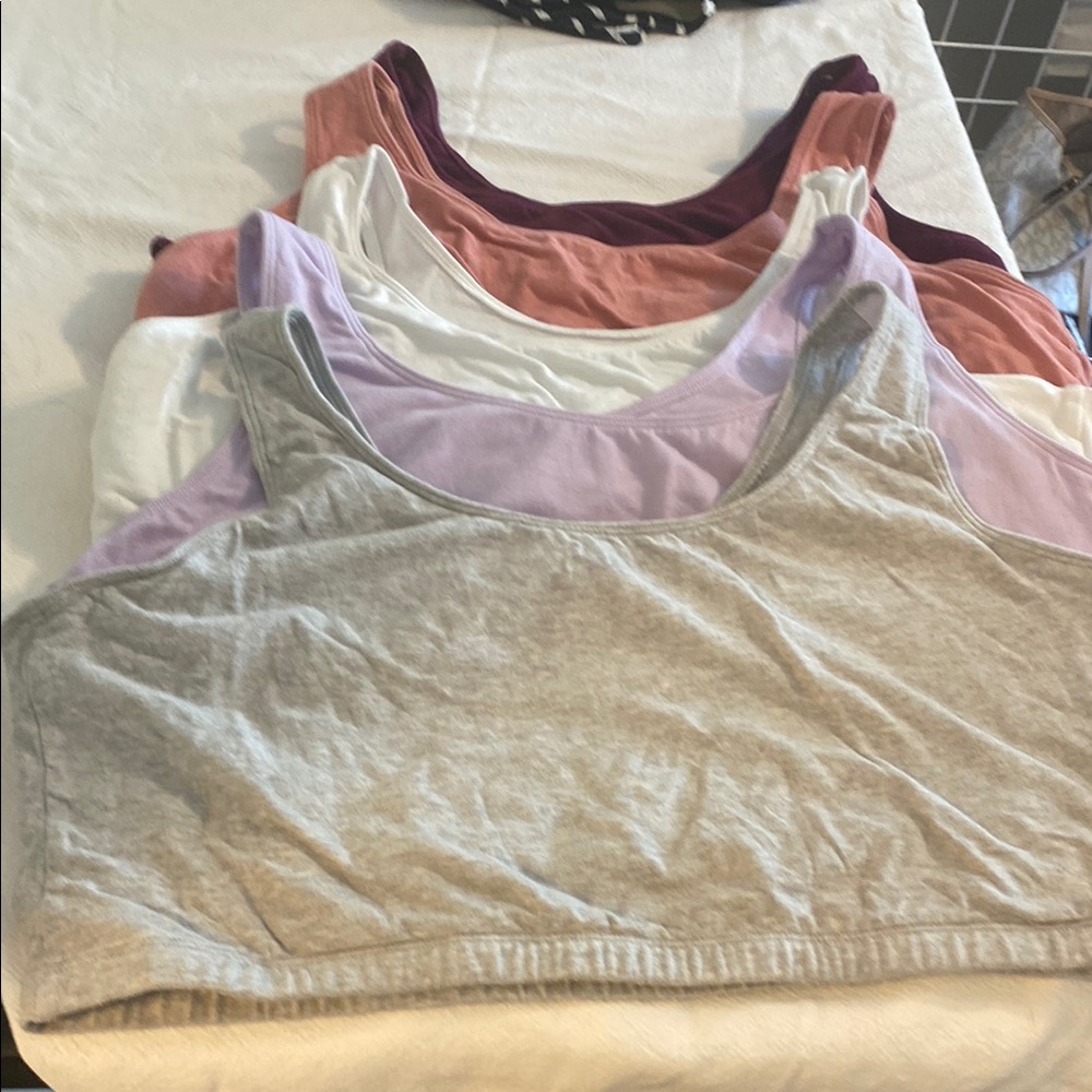 Fruit of the Loom 5 pc lot. Size 48 comfort tank bras. Great colors. - Picture 3 of 7